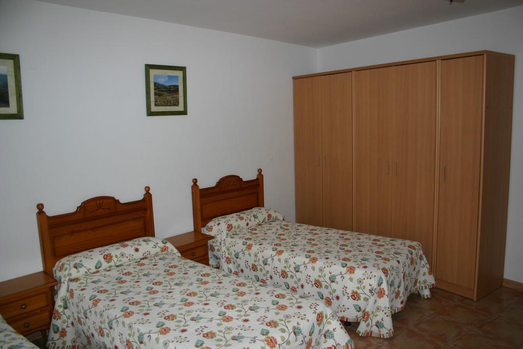 Alojamiento Rural Sierra De Gudar Valbona Chambre photo